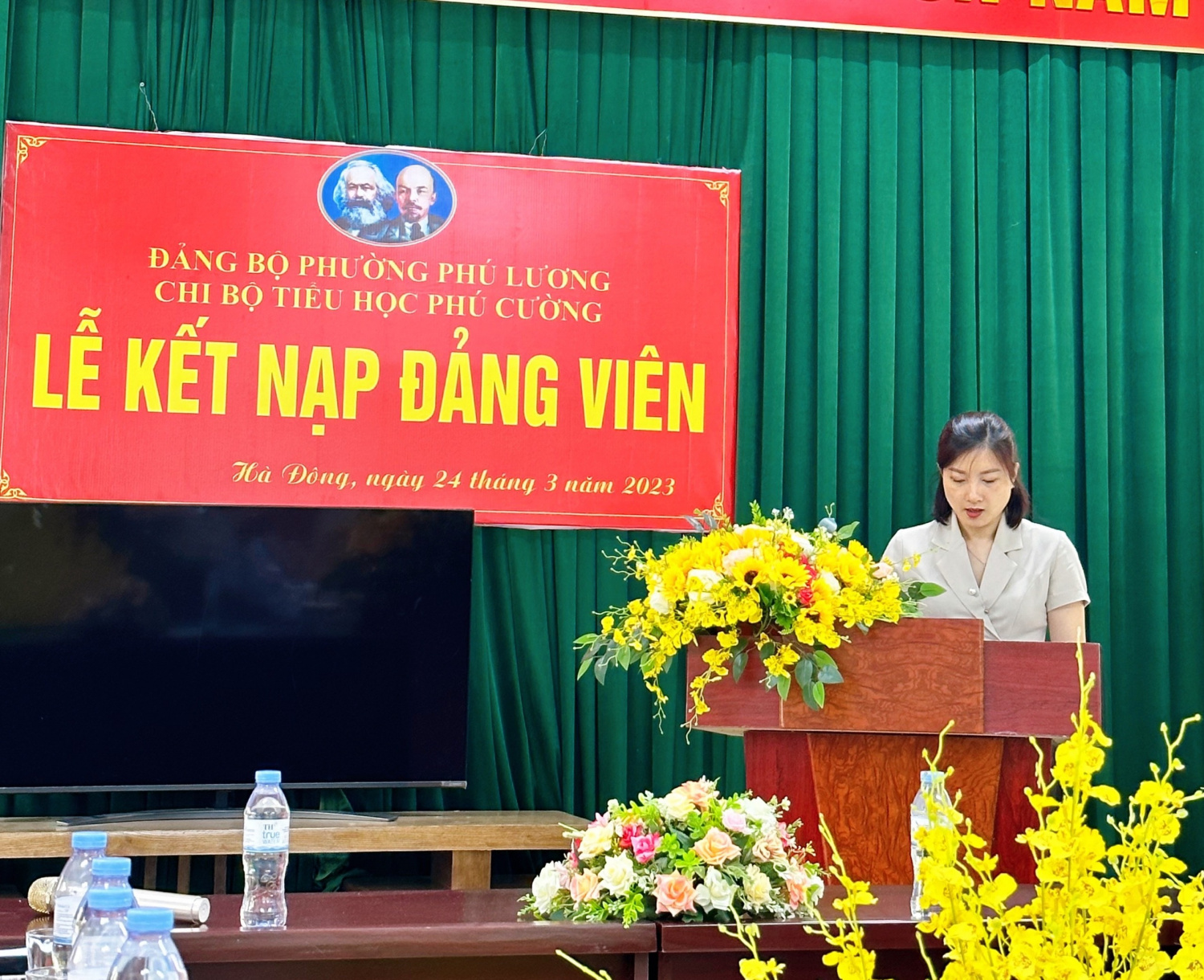 z4208507871678 3c3de18a282567ef3d15a475cf732af9