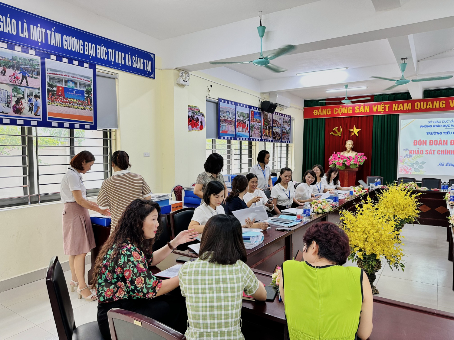 z4675058812208 424decda5e084b5c3413327374608a9d