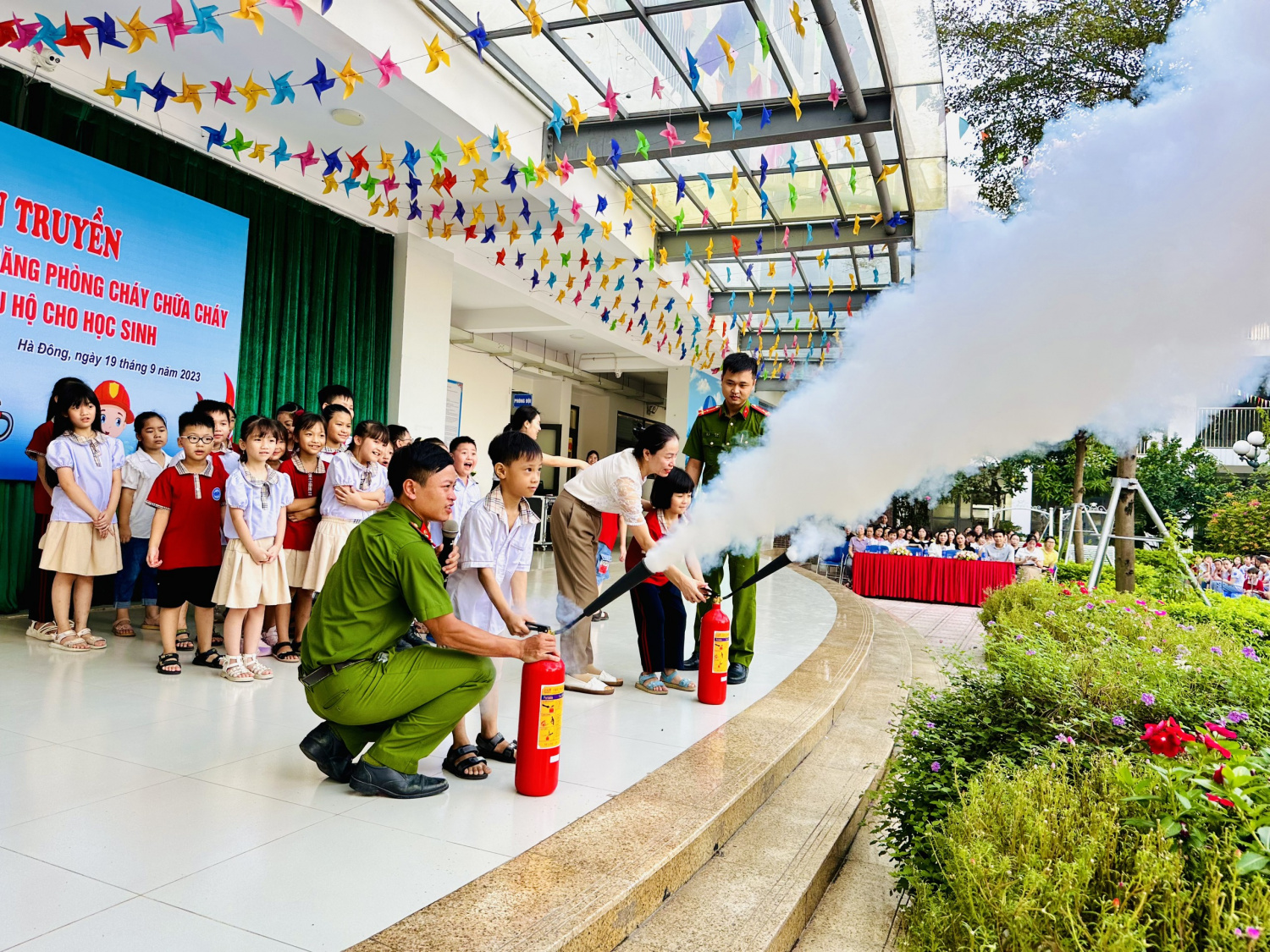 z4706019032293 465ff4682d912ee09f1b7fb709e0d4fe